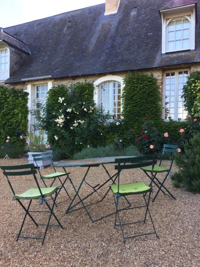 La Mouliniere, Jolie Longere Du Xviie Bed & Breakfast La Jaille-Yvon Exterior photo